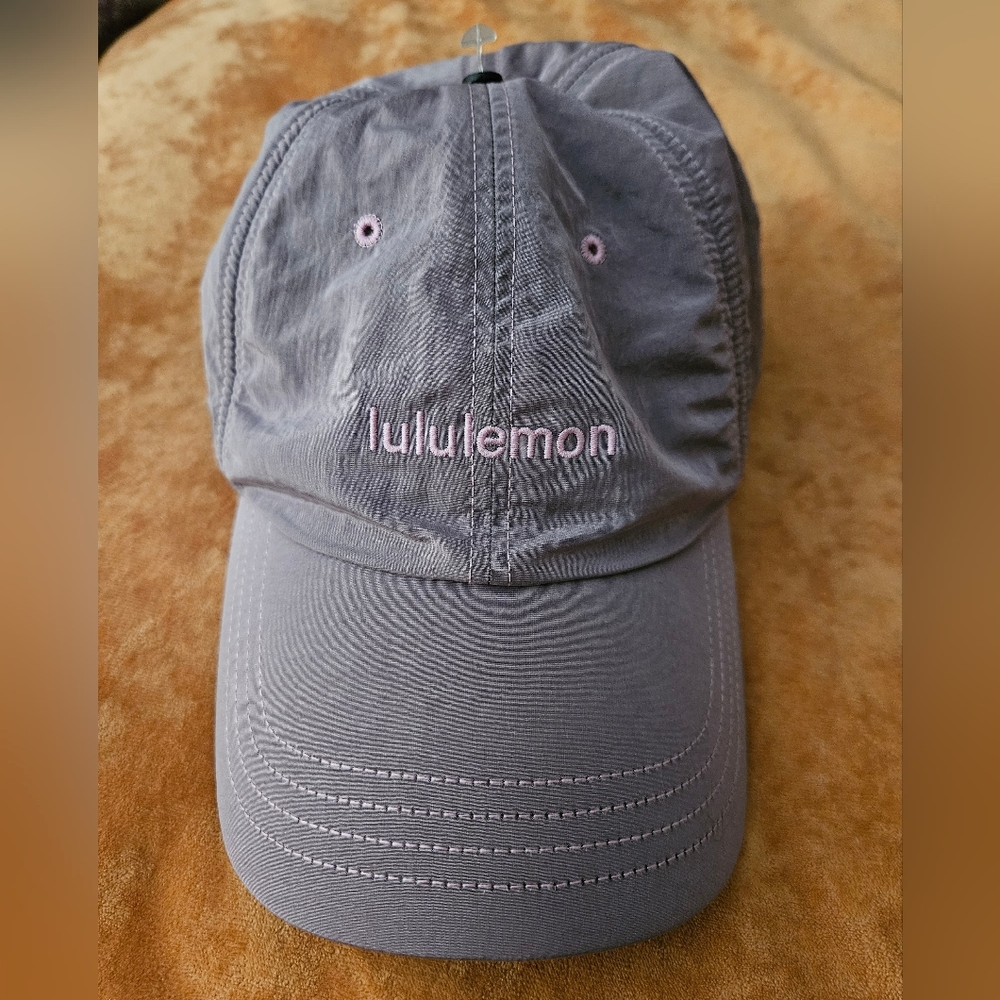 NWT Lululemon Athletica Purple Hat